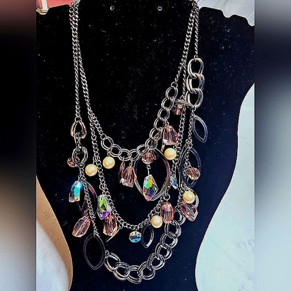 Mixit, pink and metal necklace